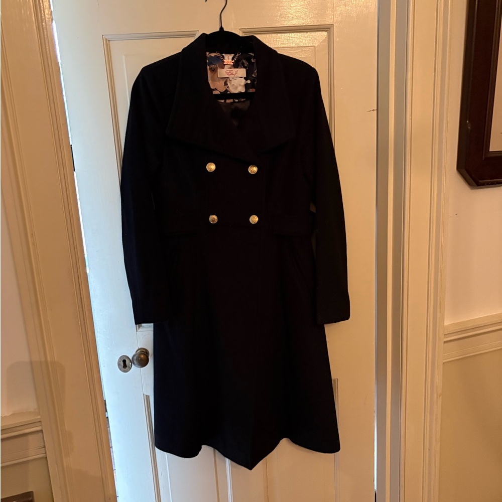 Elegant Black Double-Breasted Coat Eliza J.